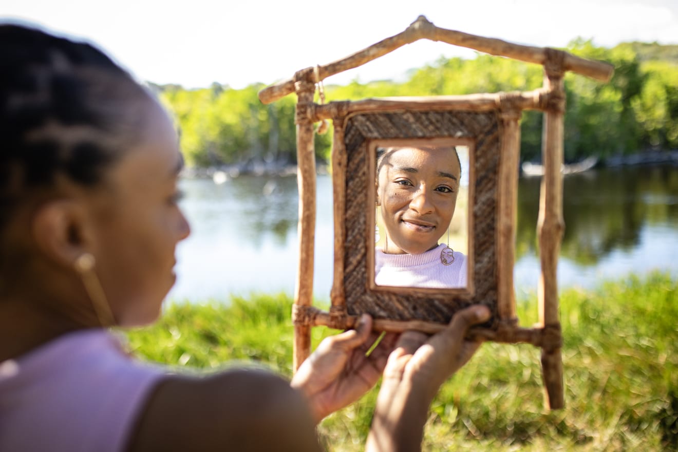 Portrait d'Axelle Célina, infirmière naturopathe certifiée en Guadeloupe — section À propos Endo'Harmonie